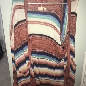 Adorable billabong cardigan!